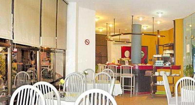 Hotel Tres Cruces Montevideo Exterior foto